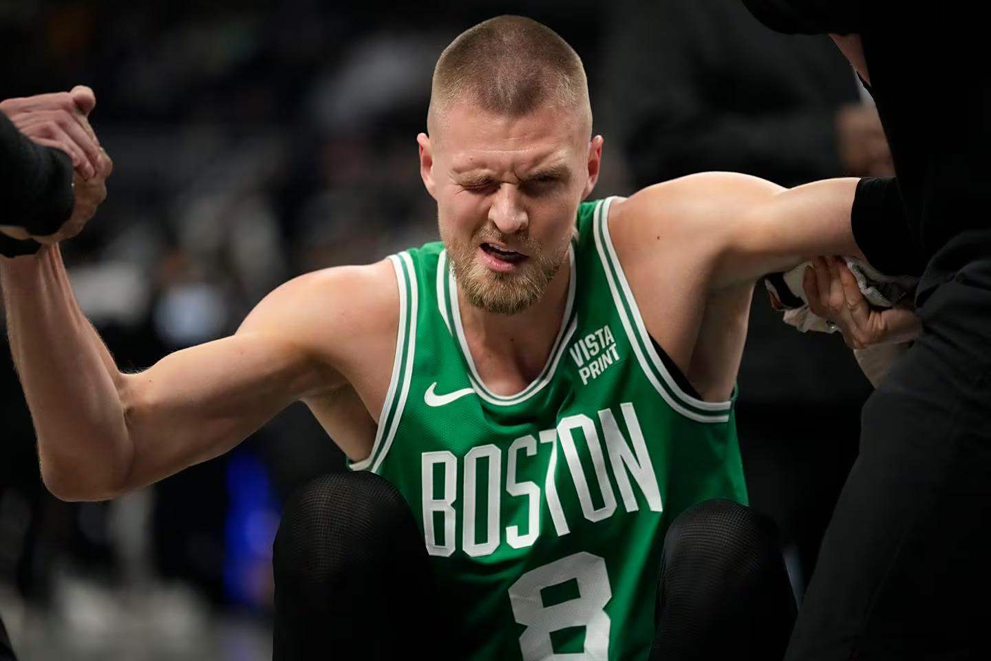 关于尼克斯翻盘奇才,波尔津吉斯绝境逆转的信息 关于尼克斯翻盘奇才,波尔津吉斯绝境逆转的信息