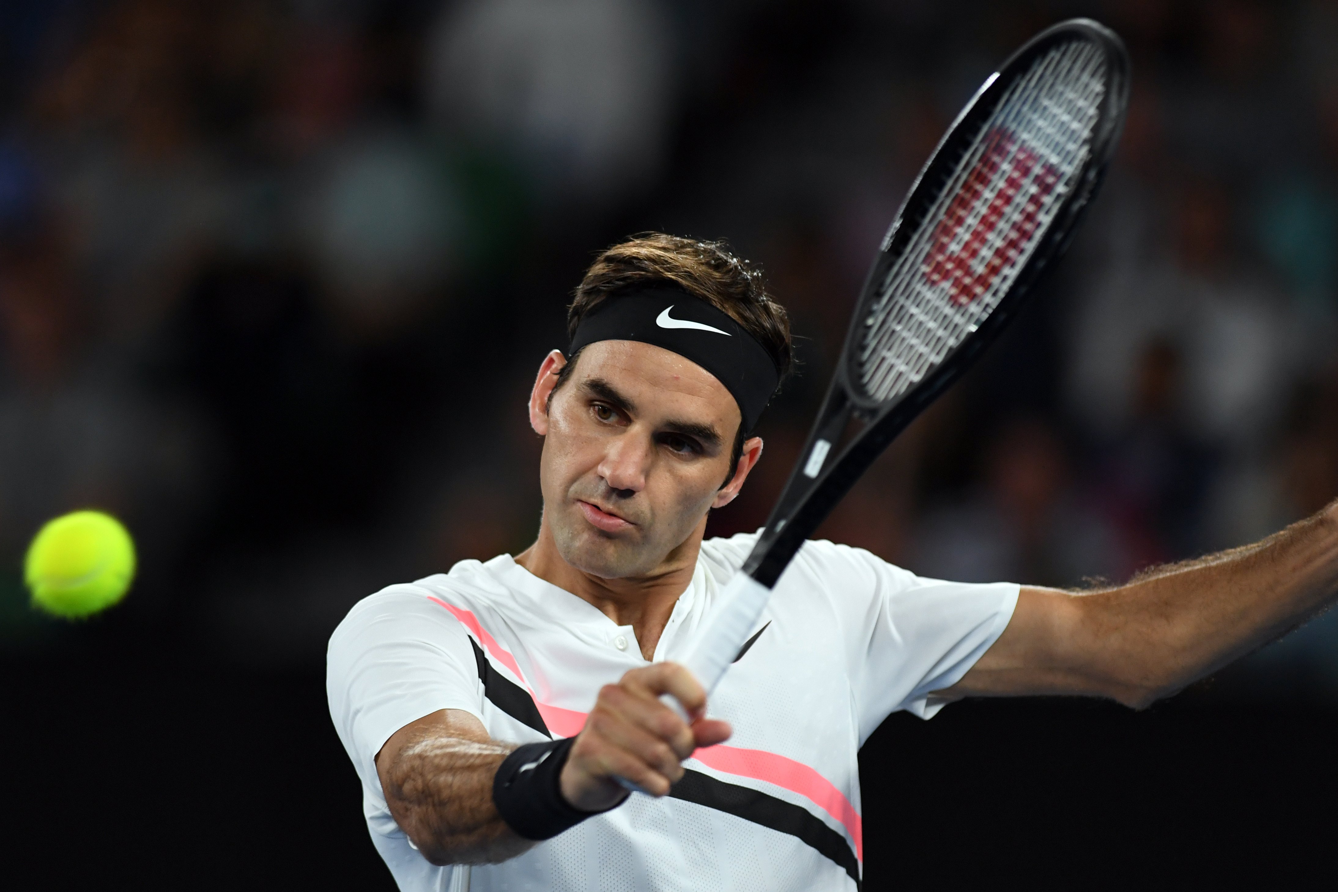 关于澳大利亚网球队碾压意大利网球队，费德勒绝境逆转的信息