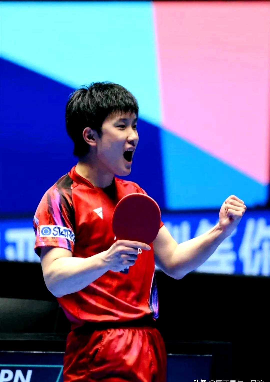 英格兰队险胜中国队,张本智和刷新纪录的简单介绍 英格兰队险胜中国队,张本智和刷新纪录的简单介绍