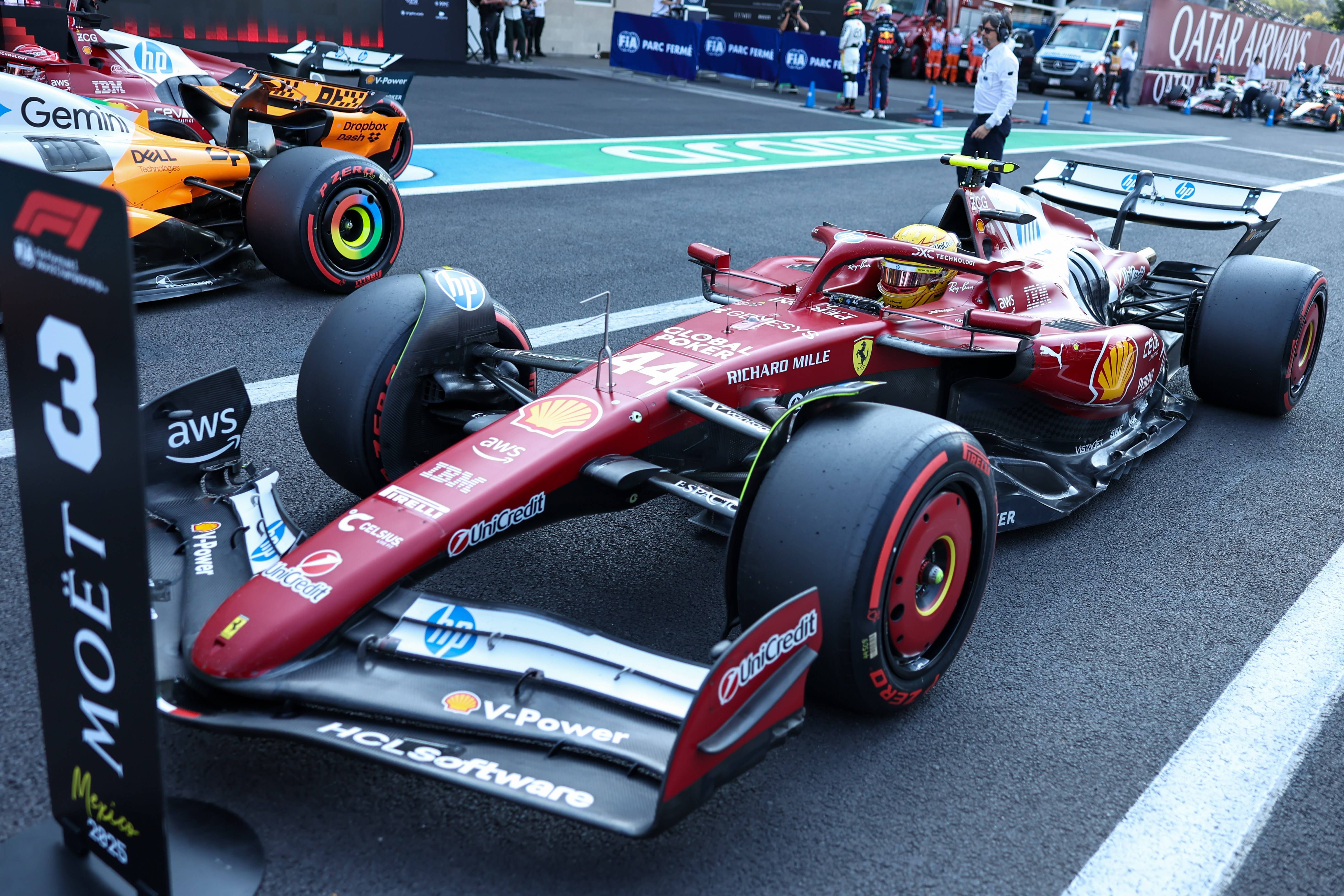 雷诺车队翻盘法拉利,佩雷兹高光表现 雷诺车队翻盘法拉利,佩雷兹高光表现