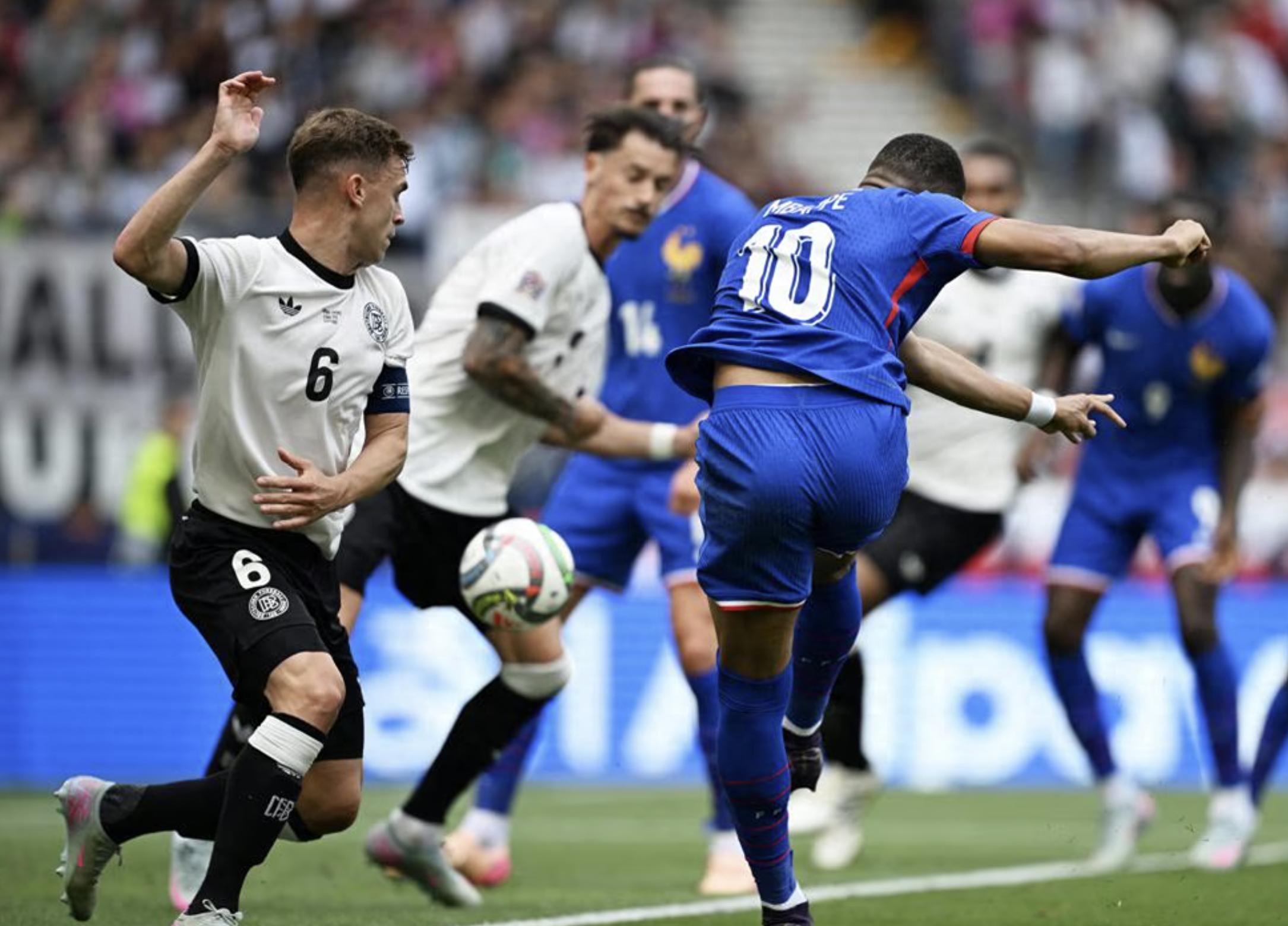 联合杯鏖战法网，穆雷点燃赛场