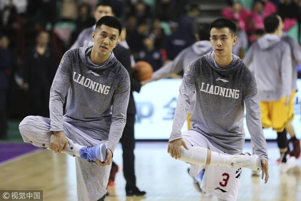 山西队翻盘国王,王哲林扛起全队 山西队翻盘国王,王哲林扛起全队