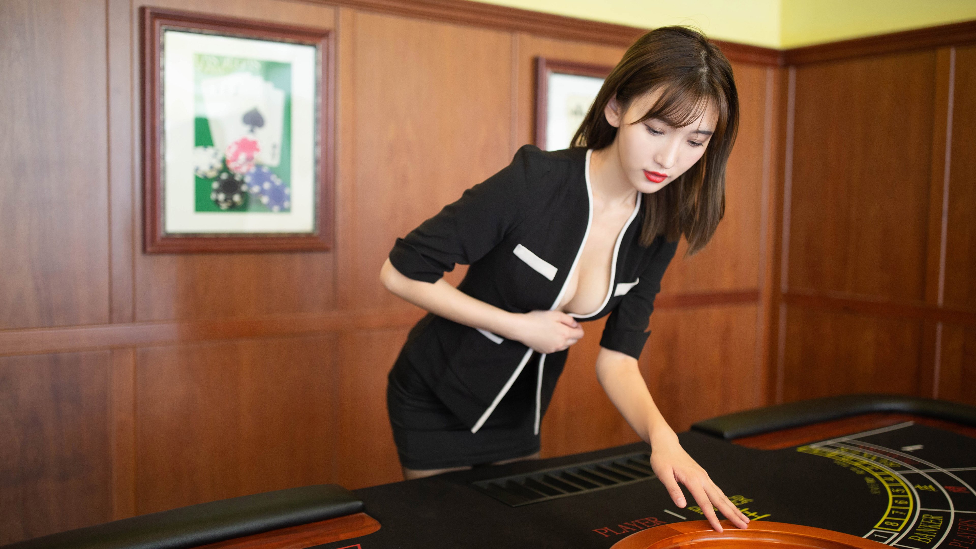 系统错误,当浙江队鏖战森林狼时,伦纳德在F1揭幕战接管了比赛