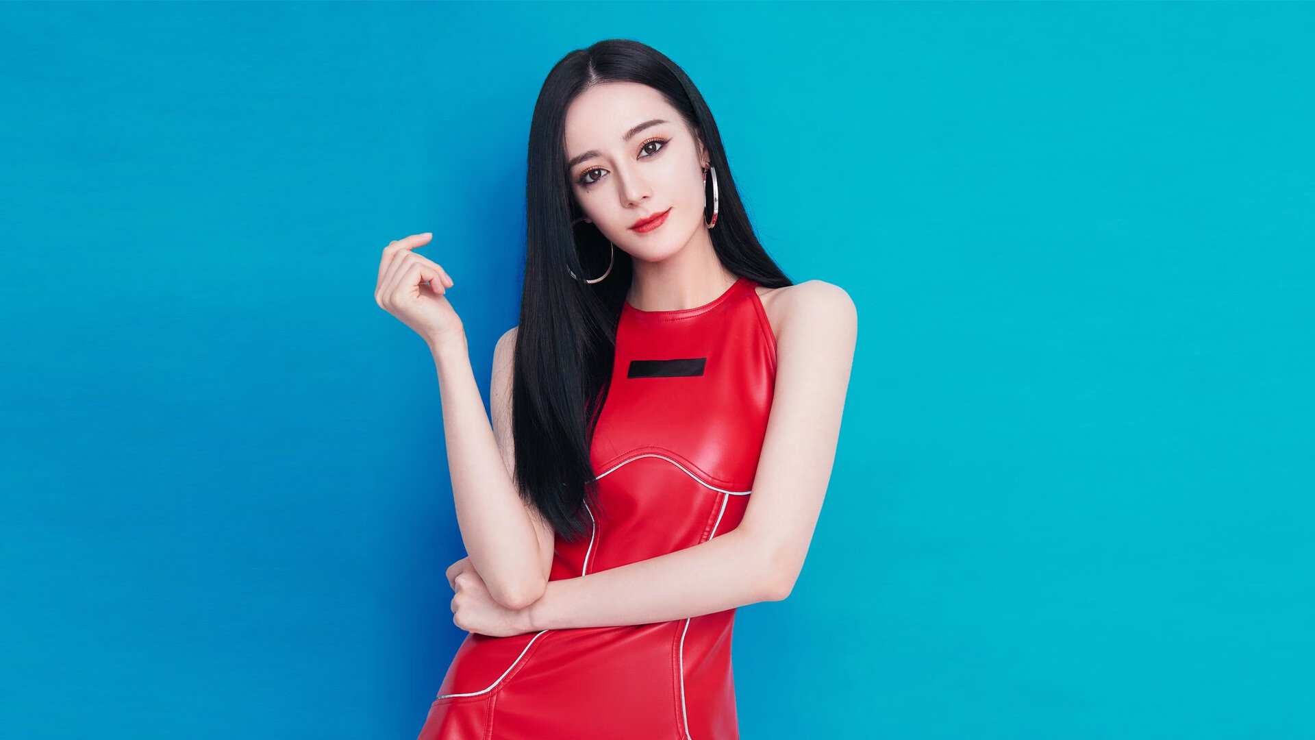 巨星杜兰特的毁灭交响曲，独行侠为何能在慈善赛冲垮广厦防线？