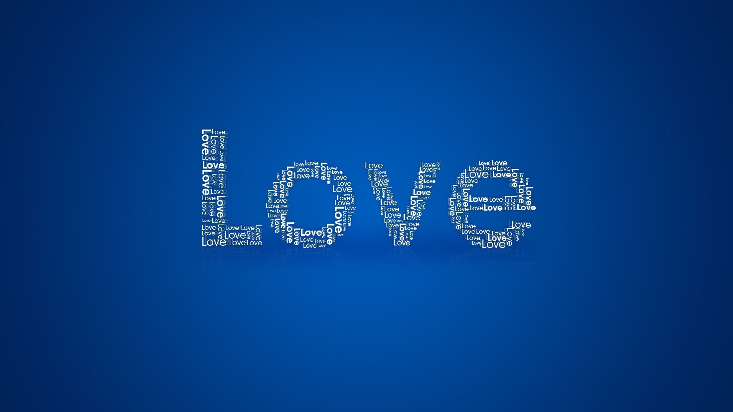 当埃及之鹰翱翔红牛沉默,哈弗茨在破晓时分为自己加冕