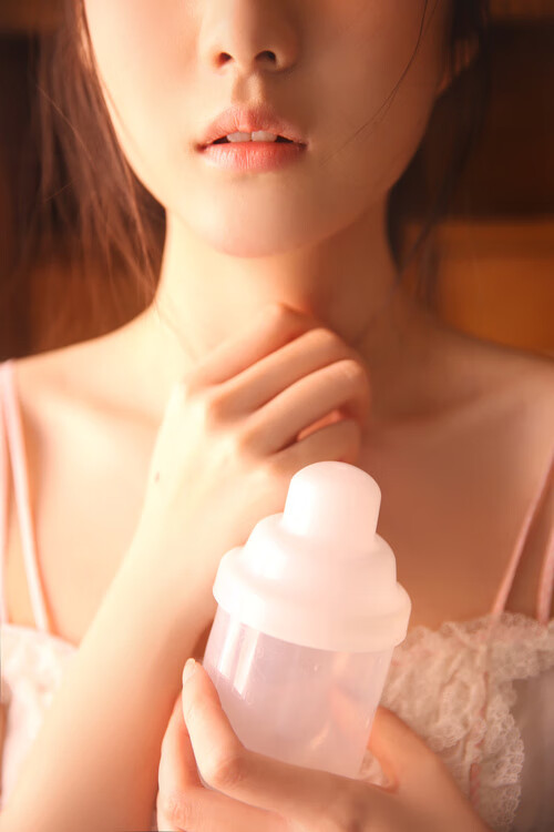 王者加冕之夜，波兰神锋领衔闪电战，巴萨金童诠释现代中场美学—那不勒斯在全维核爆中解体